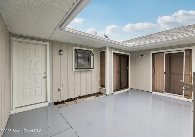 Photo 3 of Single family home for sale at 2197 Paoli Dr Ne, Palm Bay, FL 32907 | MLS# 1055698 | Listing updated on 2026-09-11