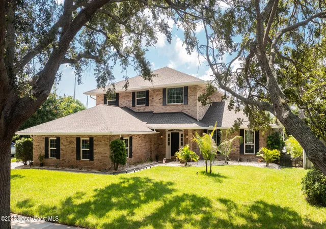 Photo 4 of Single family home for sale at 138 Windward Way, Indian Harbour Beach, FL 32937 | MLS# 1055414 | Listing updated on 2026-09-17