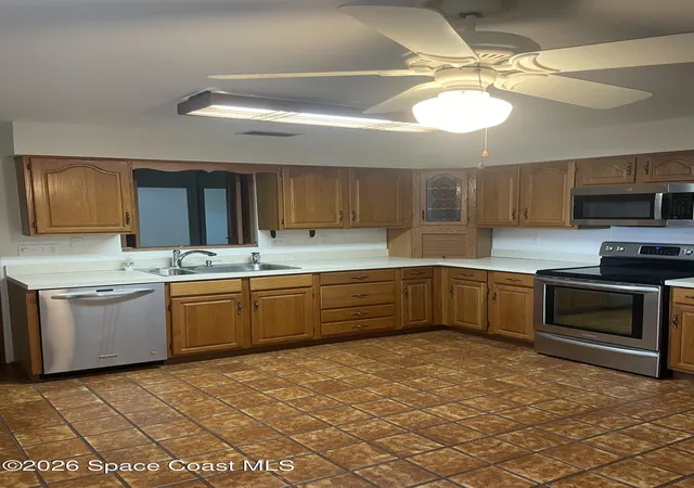 Photo 3 of Sale Pending at 1173 Scyphers St Ne, Palm Bay, FL 32905 | MLS# 1056676 | Listing updated on 2026-09-15