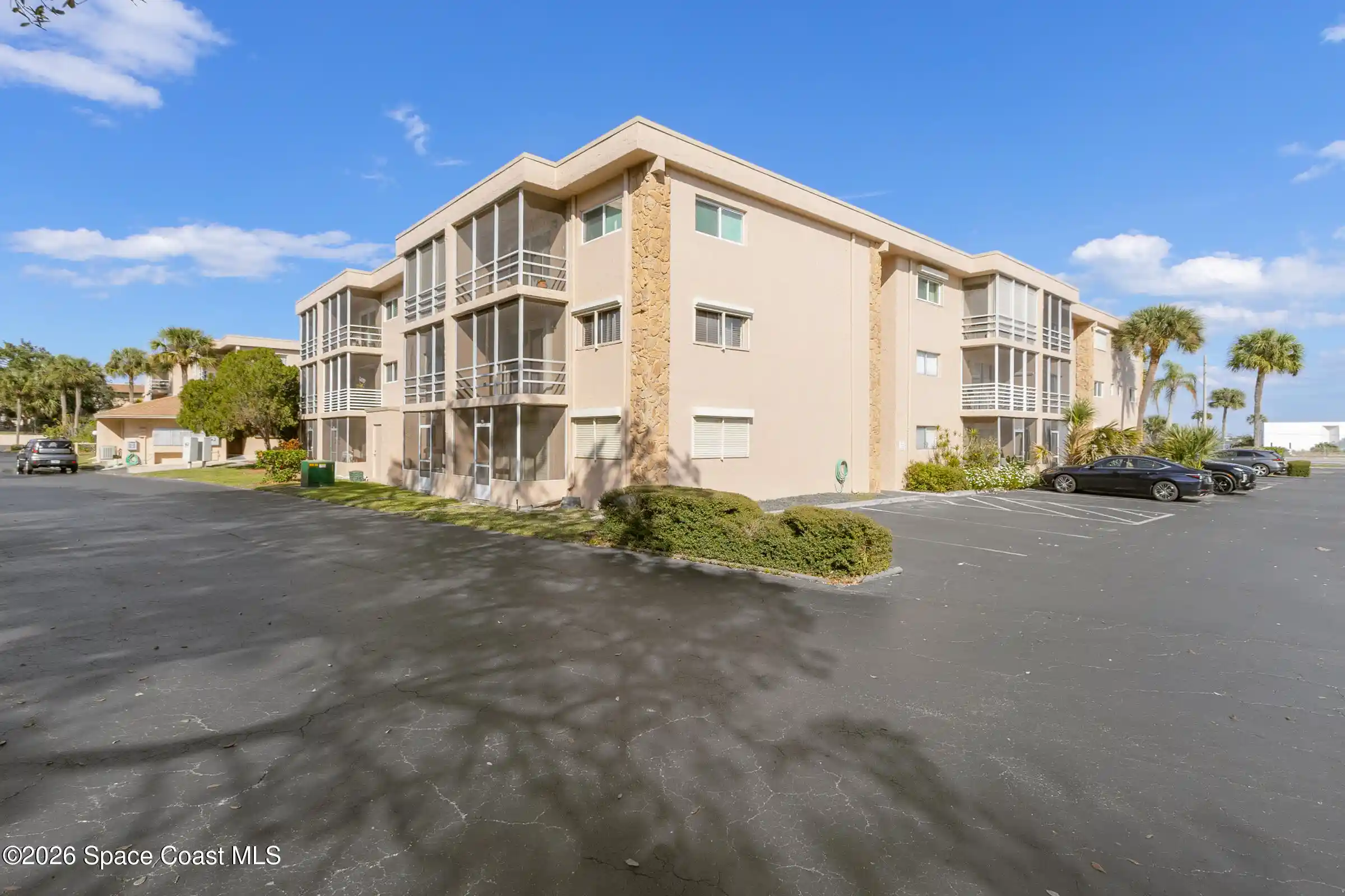 Listing Photo 2 - Condo for sale in 3150 N Harbor City Blvd located at 3150 N Harbor City Blvd, Melbourne, FL 32935 - Unit #325