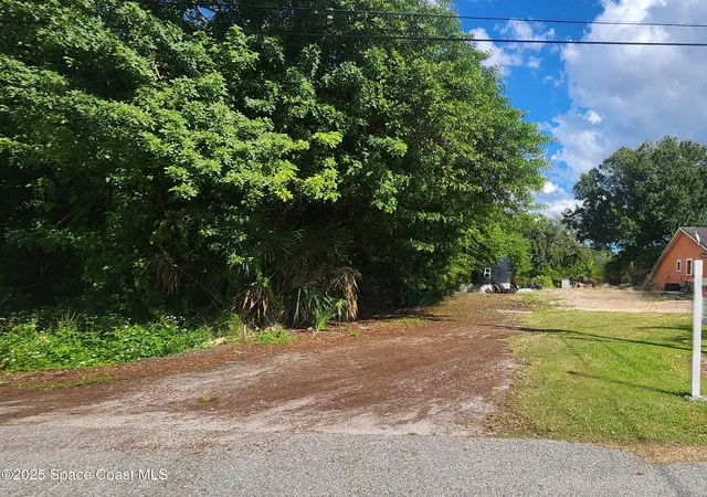 Photo 2 of Land for sale at 238 Lime St, Cocoa, FL 32926 | MLS# 1058640 | Listing updated on 2026-06-03