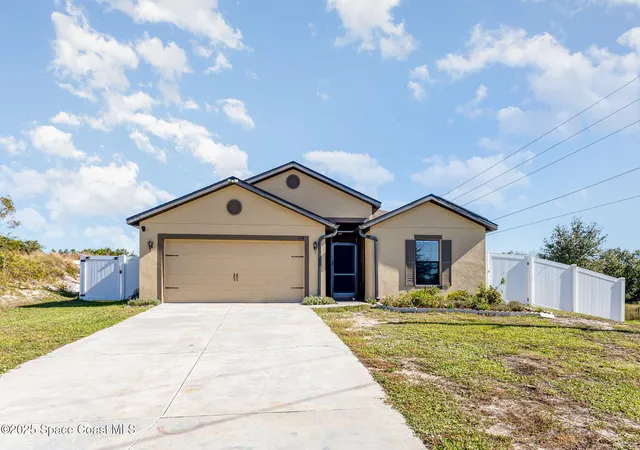 Photo 1 of Sale Pending at 104 Jasmine Cir, Kissimmee, FL 34759 | MLS# 1058159 | Listing updated on 2026-05-09