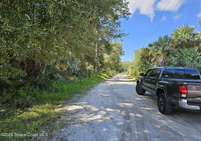Photo 3 of Land for sale at 4600 N Beacon Light Rd, Edgewater, FL 32141 | MLS# 1058373 | Listing updated on 2026-04-25