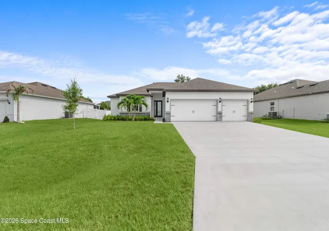 2nd image of 2102 De Groodt Rd Sw, Palm Bay, FL 32908 | MLS# 1058784