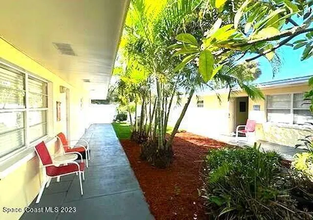 4th image of 400-402 Jackson Ave, Cape Canaveral, FL 32920 | MLS# 1058929