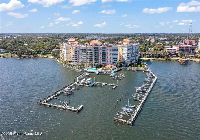 2nd image of 104 Riverside Dr, Cocoa, FL 32922
