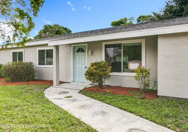 Photo 3 of Sale Pending at 1399 Mariposa Dr Ne, Palm Bay, FL 32905 | MLS# 1059632 | Listing updated on 2026-07-28