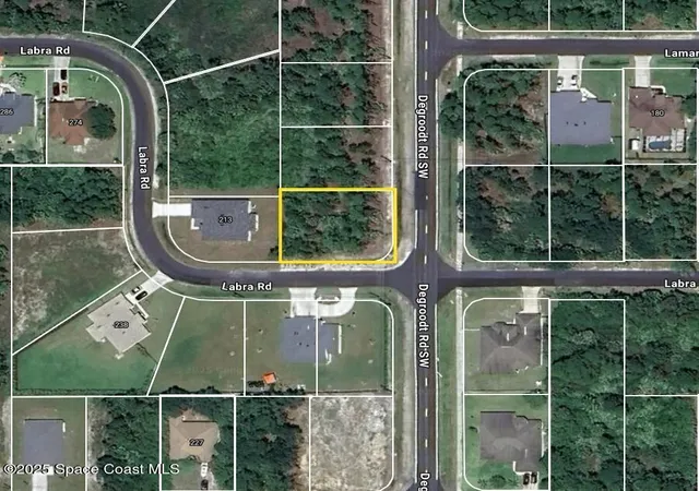 Photo 1 of Sale Pending at 2798 Degroodt Rd Sw, Palm Bay, FL 32908 | MLS# 1060457 | Listing updated on 2026-09-04