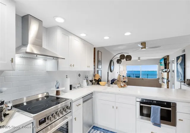 Photo 4 of Condo for sale at 3901 Dixie Hwy Ne #409, Palm Bay, FL 32905 | MLS# 1061351 | Listing updated on 2026-06-17