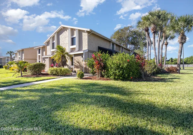 Photo 2 of Townhouse for sale at 1020 Abada Ct Ne #110, Palm Bay, FL 32905 | MLS# 1061121 | Listing updated on 2026-07-28