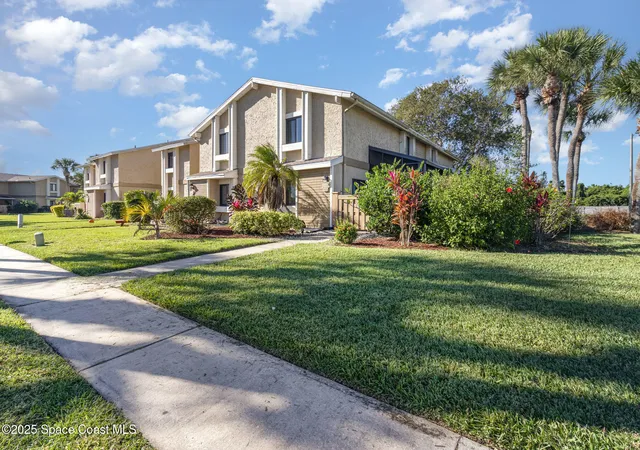 Photo 3 of Townhouse for sale at 1020 Abada Ct Ne #110, Palm Bay, FL 32905 | MLS# 1061121 | Listing updated on 2026-07-28