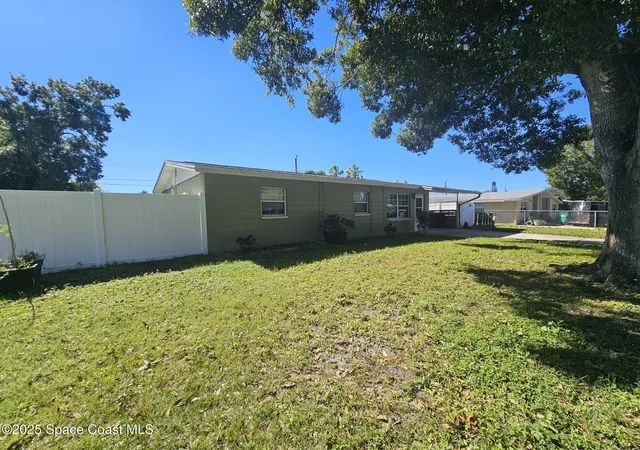 4th image of 5120 Martin Ln, Melbourne, FL 32904 | MLS# 1061386