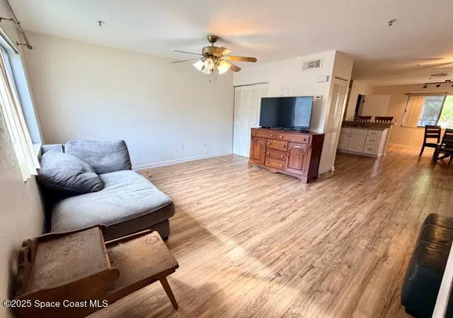 Listing Photo 3 - Condo for sale in building located at 7801 Maplewood Dr, West Melbourne, FL 32904 - Unit #916