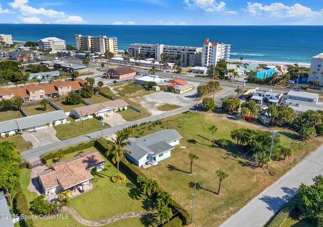 Photo 3 of Single family home for sale at 107 Franklyn Ave, Indialantic, FL 32903 | MLS# 1062648 | Listing updated on 2026-06-26