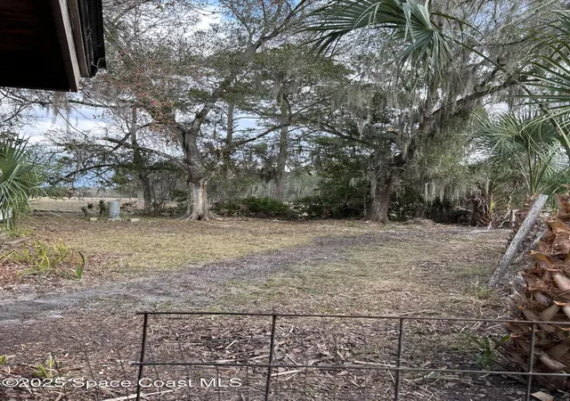 4th image of 882 County Road 310, Interlachen, FL 32148 | MLS# 1061819