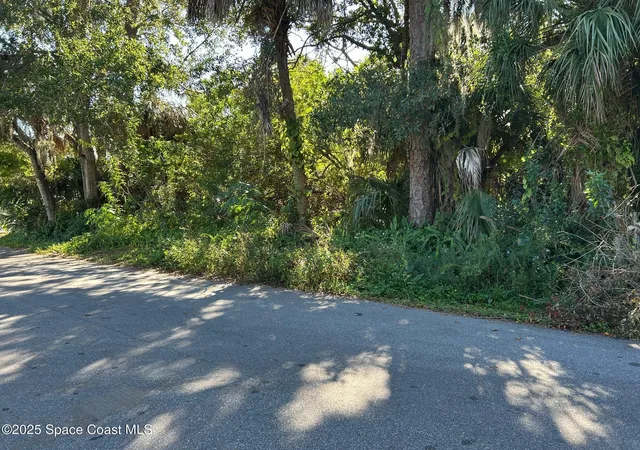 Photo 2 of Sale Pending at 2845 Sunset Rd, Melbourne, FL 32904 | MLS# 1062690 | Listing updated on 2026-08-20