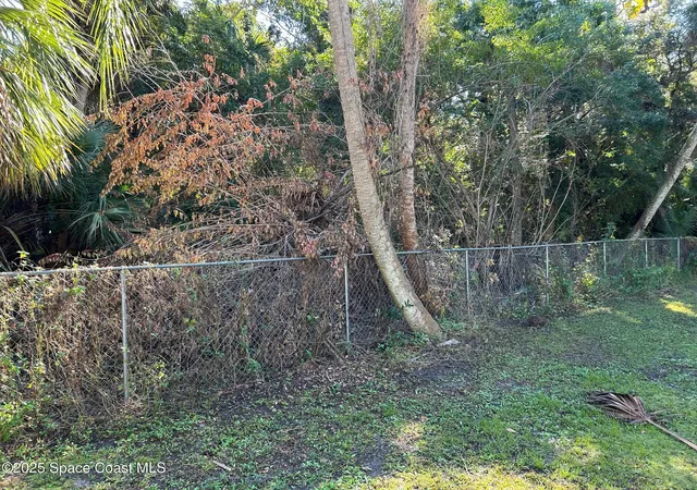 Photo 3 of Sale Pending at 2845 Sunset Rd, Melbourne, FL 32904 | MLS# 1062690 | Listing updated on 2026-08-20