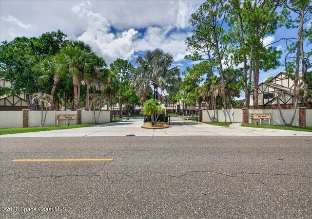 Homes for sale in Melbourne, FL | 707 Greenwood Manor Cir, Melbourne, FL 32904 | MLS# 1063059