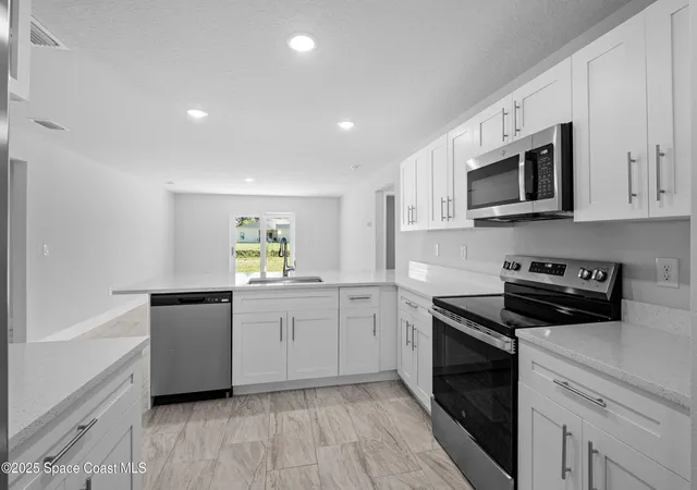 Photo 4 of Single family home for sale at 480 Scanlon Rd SW, Palm Bay, FL 32908 | MLS# 1063305 | Listing updated on 2026-09-17