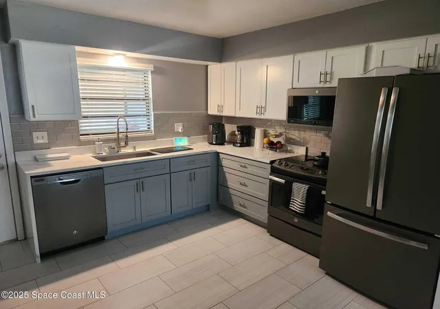 4th image of 1695 N Banana River Dr Dr, Merritt Island, FL 32952 | MLS# 1063281