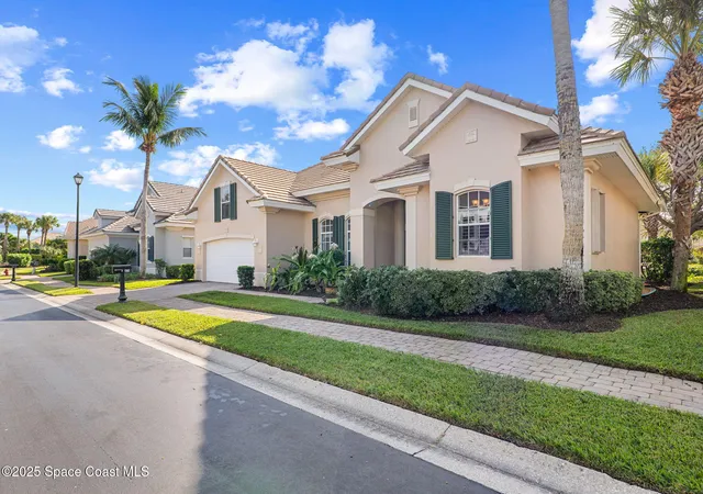 5th image of 379 Pentland Dr, Melbourne Beach, FL 32951 | MLS# 1063740