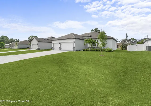 3rd image of 228 Fitchburg St Sw, Palm Bay, FL 32908 | MLS# 1063913