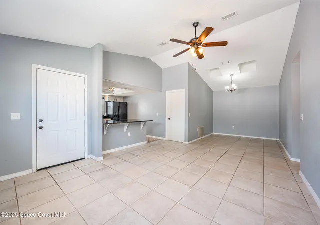4th image of 4006 Dewberry Cir, Melbourne, FL 32901 | MLS# 1064150