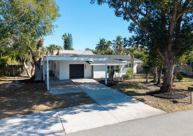 4th image of 2230 Sunset Ave, Indialantic, FL 32903 | MLS# 1065419