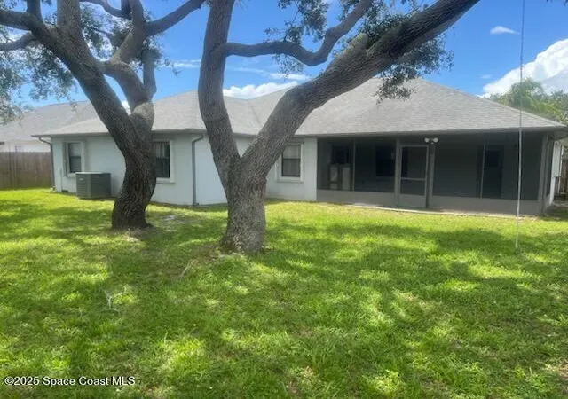 Photo 3 of Single family home for sale at 1689 Sweetwood Dr, Melbourne, FL 32935 | MLS# 1065615 | Listing updated on 2026-08-25