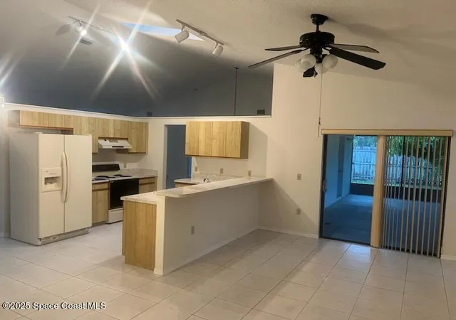 Photo 4 of Single family home for sale at 1689 Sweetwood Dr, Melbourne, FL 32935 | MLS# 1065615 | Listing updated on 2026-08-25