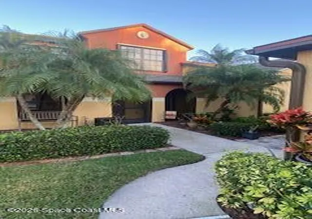 3rd image of 870 Luminary Cir #105, Melbourne, FL 32901 | MLS# 1065697