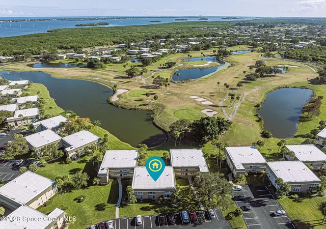 Homes for sale in Vero Beach, FL | 36 Vista Gardens Trl #103, Vero Beach, FL 32962 | MLS# 1065851