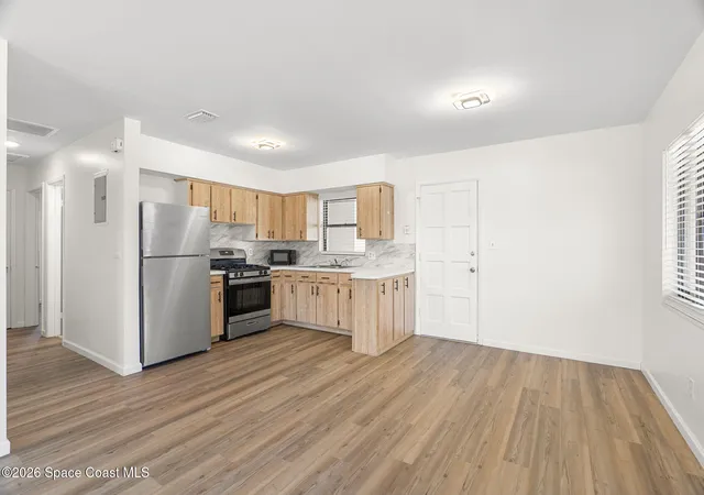 Photo 4 of Single family home for sale at 2189 Smathers Cir S, Melbourne, FL 32935 | MLS# 1065899 | Listing updated on 2026-07-19