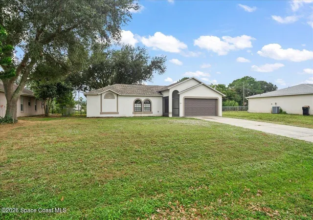 2nd image of 430 Almansa St Ne, Palm Bay, FL 32907 | MLS# 1066517