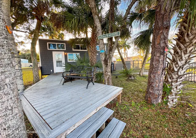 Photo 1 of Single family home for sale at 212 Flamingo Dr, Cocoa, FL 32926 | MLS# 1068158 | Listing updated on 2026-08-27