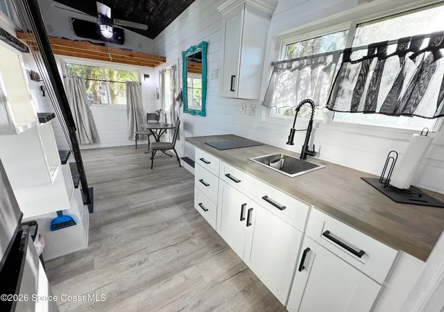Photo 3 of Single family home for sale at 212 Flamingo Dr, Cocoa, FL 32926 | MLS# 1068158 | Listing updated on 2026-08-27