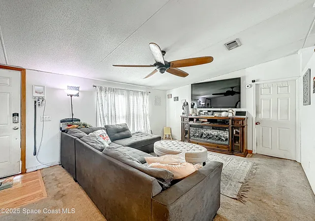 Photo 4 of Manufactured home for sale at 9365 Denver Dr, St. Cloud, FL 34773 | MLS# 1068189 | Listing updated on 2026-08-31