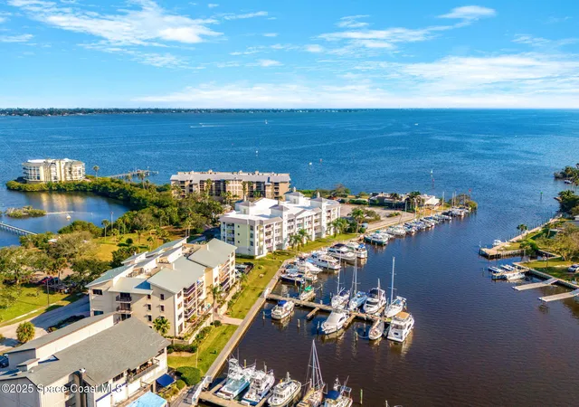 3rd image of 2220 Front St #404, Melbourne, FL 32901 | MLS# 1068596
