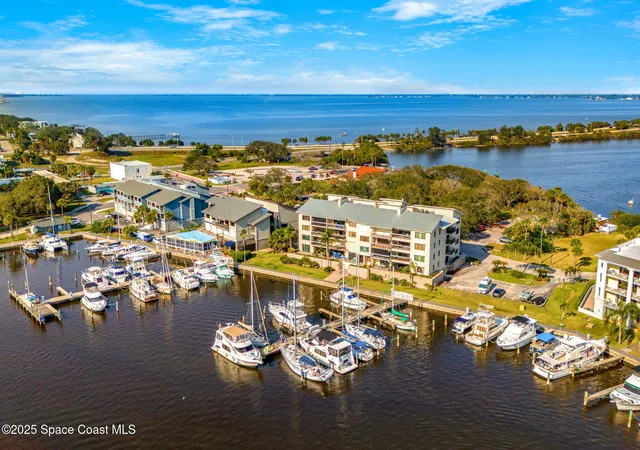 3rd image of 2220 Front St, Melbourne, FL 32901
