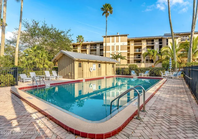 4th image of 2220 Front St #404, Melbourne, FL 32901 | MLS# 1068596