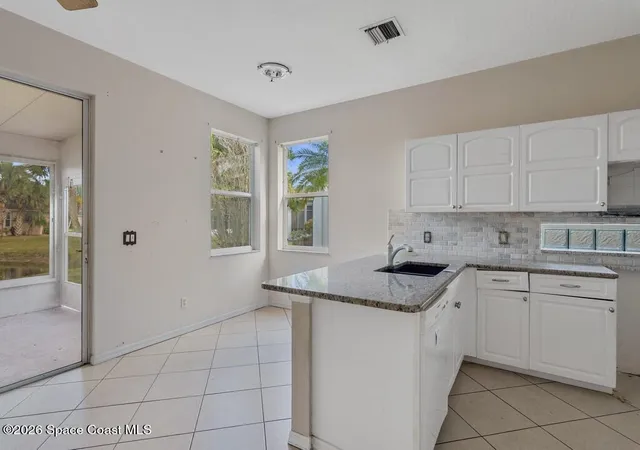 Photo 4 of Sale Pending at 1008 NW Tuscany Dr, Port Saint Lucie, FL 34986 | MLS# 1068655 | Listing updated on 2026-08-03