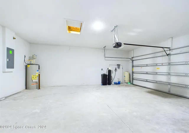 3rd image of 3143 Sw Fullerton Ave Sw, Palm Bay, FL 32908 | MLS# 1068949
