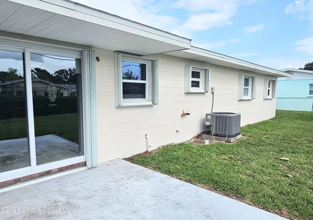 Photo 2 of Single family home for sale at 435 S Courtenay Pkwy, Merritt Island, FL 32952 | MLS# 1069059 | Listing updated on 2026-07-18