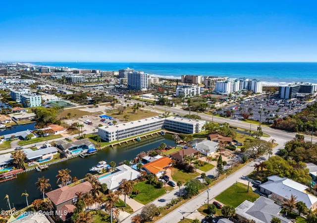 2nd image of 1595 N Atlantic Ave, Cocoa Beach, FL 32931