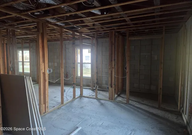 Photo 3 of Single family home for sale at 2521 Pond St, Melbourne, FL 32901 | MLS# 1069456 | Listing updated on 2026-07-10