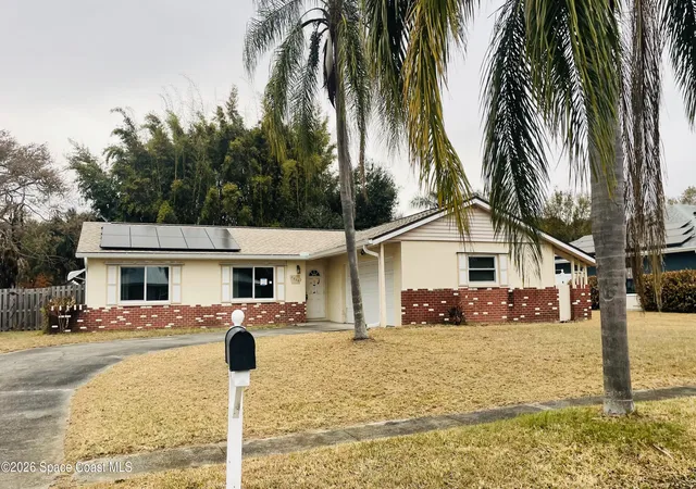 Homes for sale in Melbourne, FL | 2808 Forest Dr, Melbourne, FL 32901 | MLS# 1069553