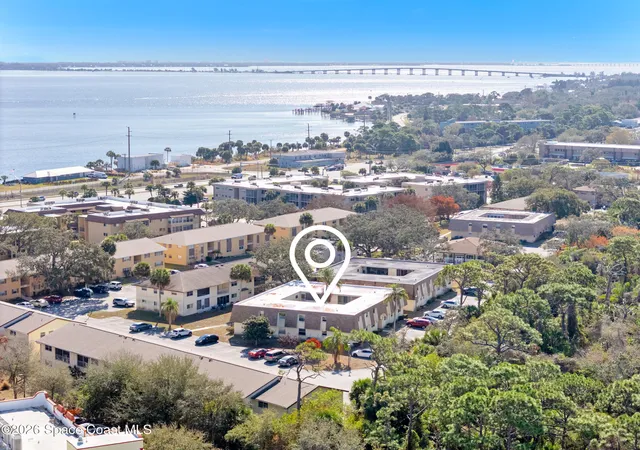 Listing Photo 2 - Condo for sale in building located at 3135 Shady Dell Ln, MELBOURNE, FL 32935 - Unit #119