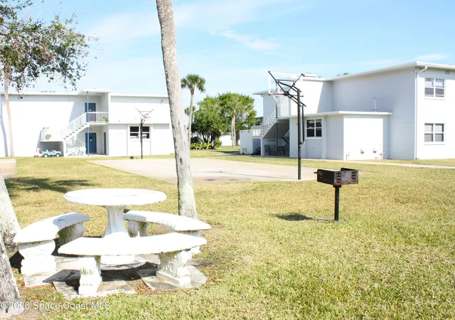 2nd image of 200 Bounty St, Merritt Island, FL 32952