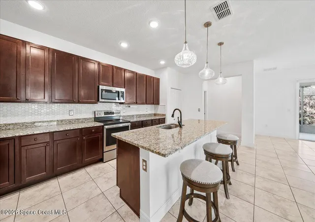 5th image of 2407 Fallon Blvd Ne, Palm Bay, FL 32907 | MLS# 1070241