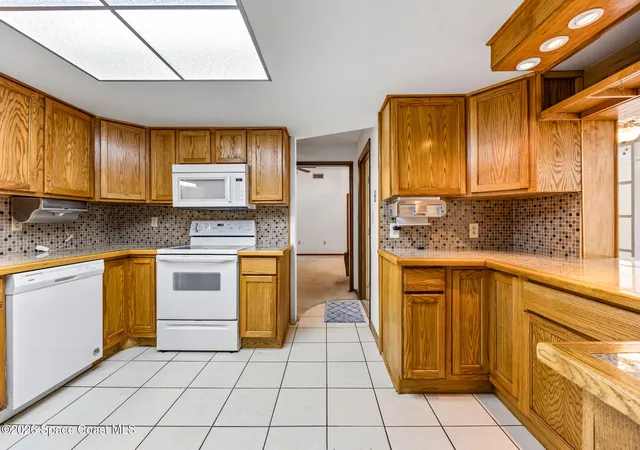 5th image of 4651 N Friday Cir, Cocoa, FL 32926 | MLS# 1070215